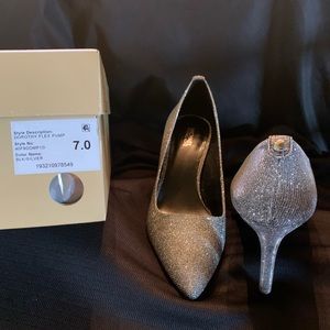 Elegant MK shoes